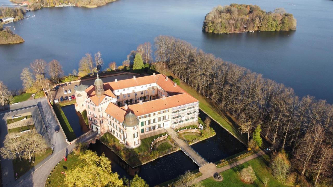 Villa Pauli Eutin Exterior photo